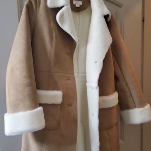 EUC ANN TAYLOR LOFT Faux Shearling Coat
